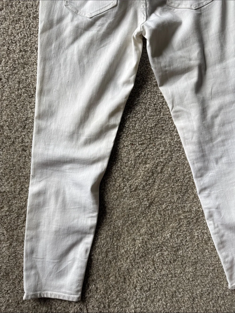 Free People Women’s White Skinny Ankle Jeans with Ankle Zips SIZE 28